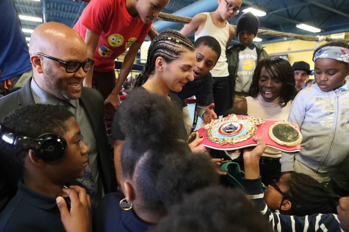 041219_gal_womenboxingworkout