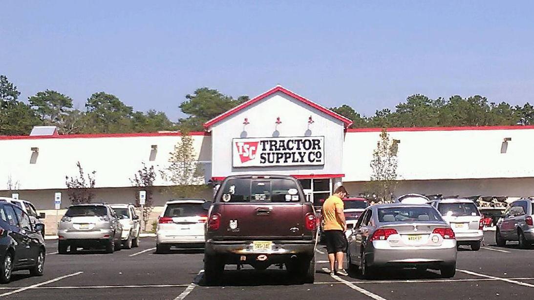 Egg Harbor Township Tractor Supply Host Four Day Grand Opening