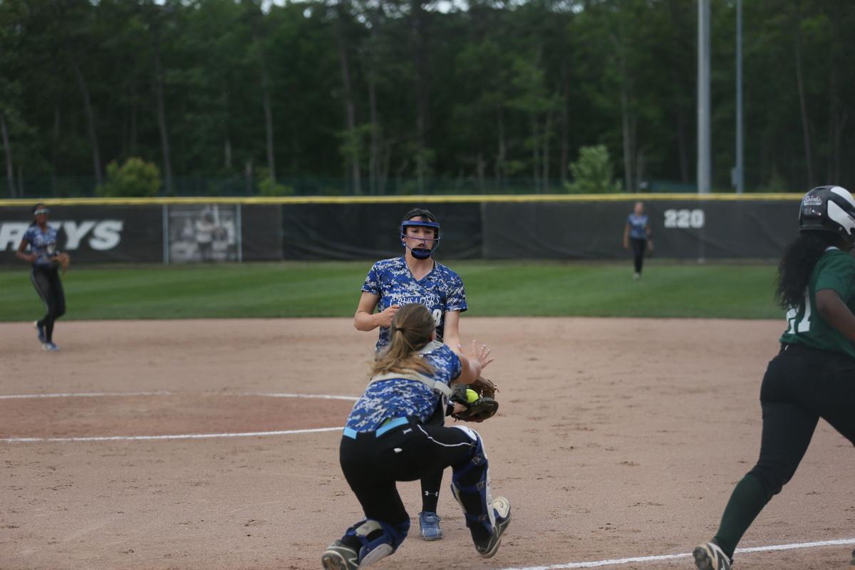 Wildwood Catholic softball vs Benedictine