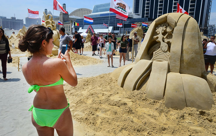 SAND SCULPTING