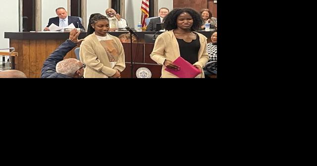 NAACP teen leaders seek right to vote in school elections - Vimarsana News