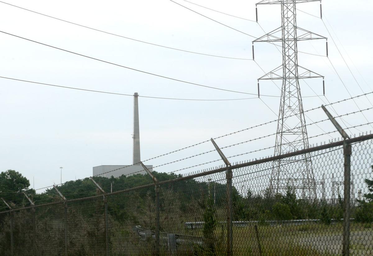 Oyster Creek nuclear plant cuts power due to water leak
