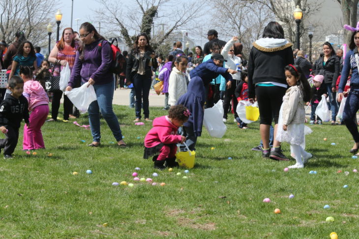AC EGG HUNT