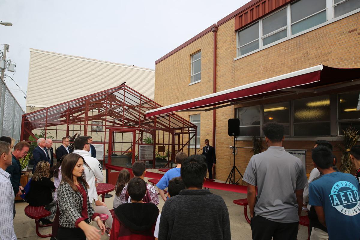 Wildwood school officials cut ribbon on farmtotable learning concept