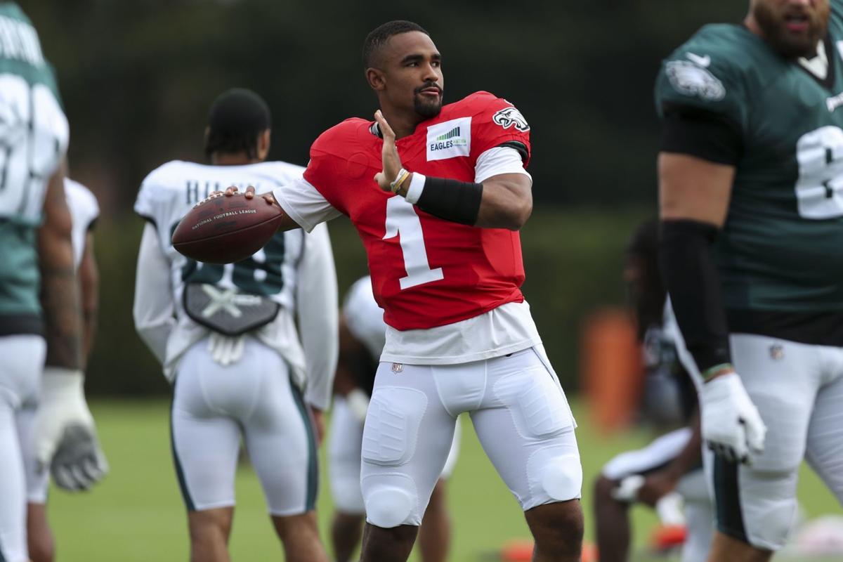 Eagles' Jalen Hurts on his jersey skyrocketing in sales: 'It's all love' 