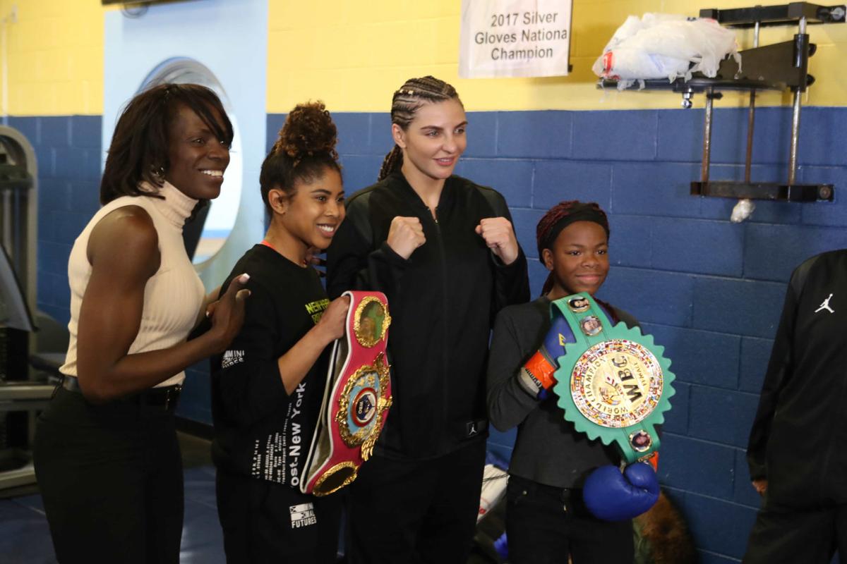 041219_gal_womenboxingworkout