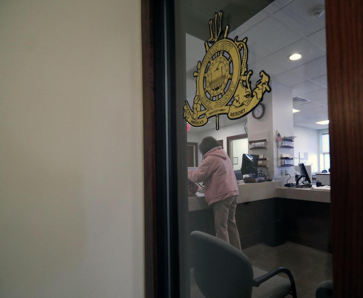 People rush to pay taxes before Jan. 1