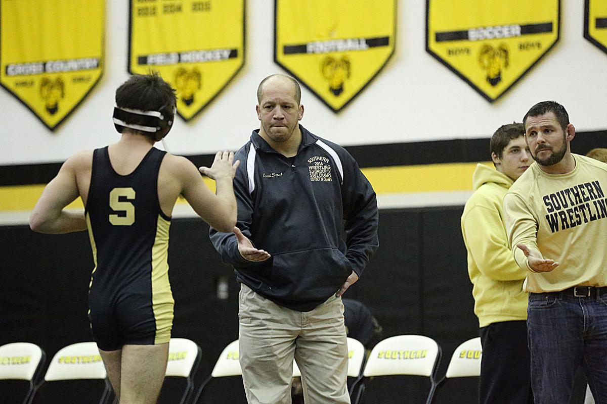 Southern wrestling cruises to another South Jersey title | High School | pressofatlanticcity.com