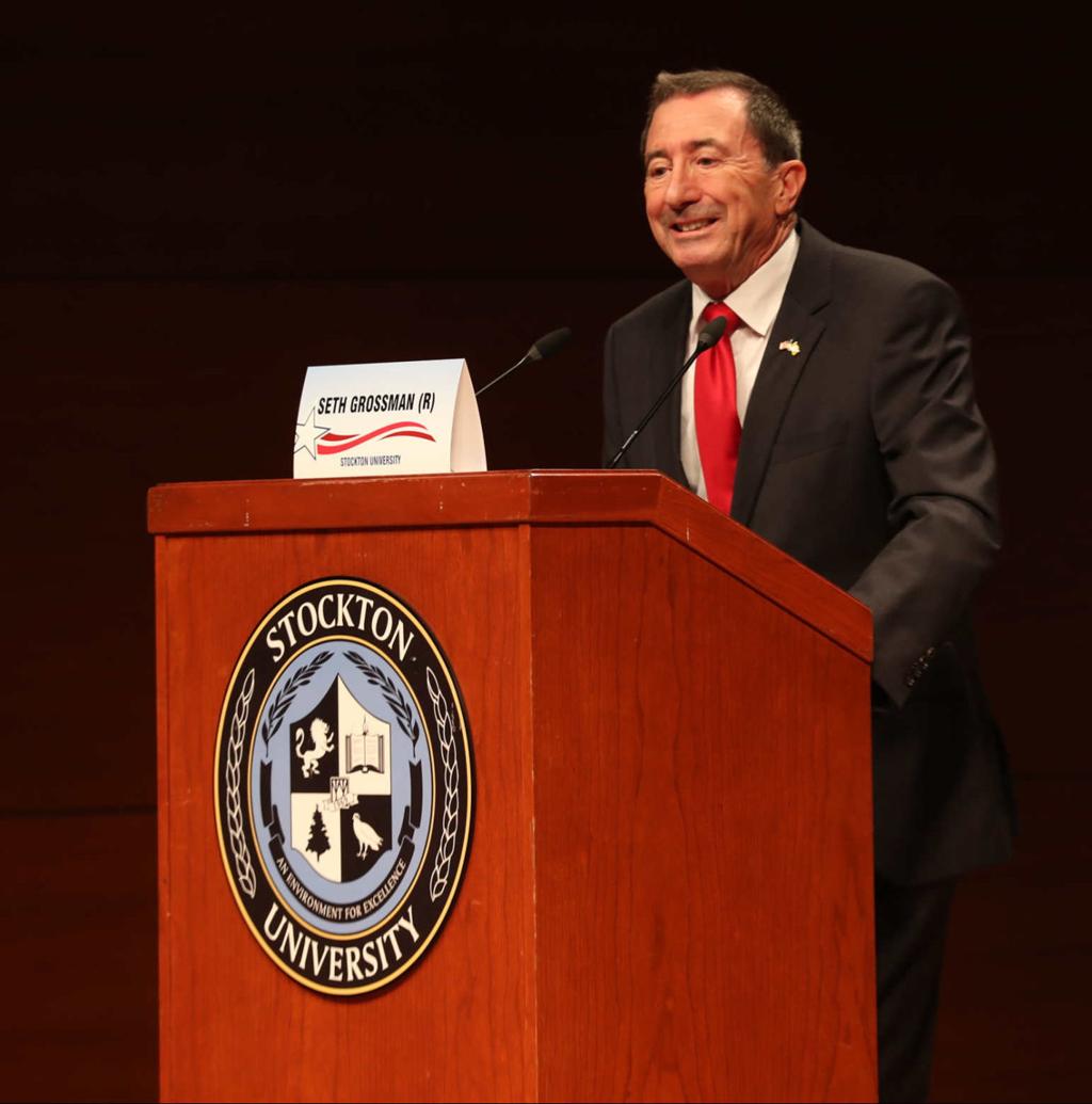 Van Drew Grossman S Differences Speak Loudly At Stockton Debate