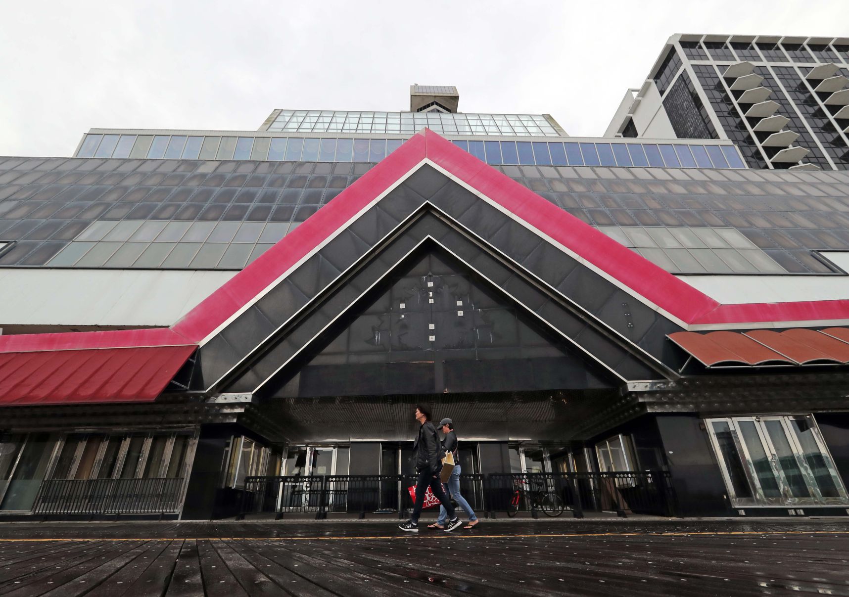 atlantic city casinos trump closed hotels