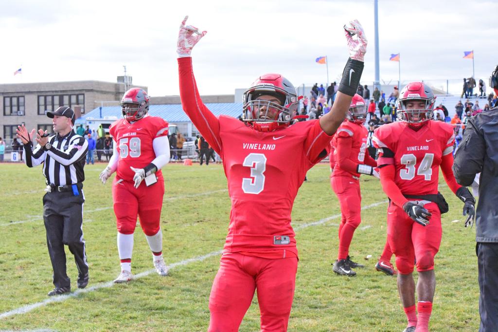Vineland Beats Millville On Last Minute Manson Touchdown High