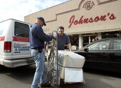 Johnson S Liances Bedding Has A History Of Surviving Johnson S Liances Bedding Has A