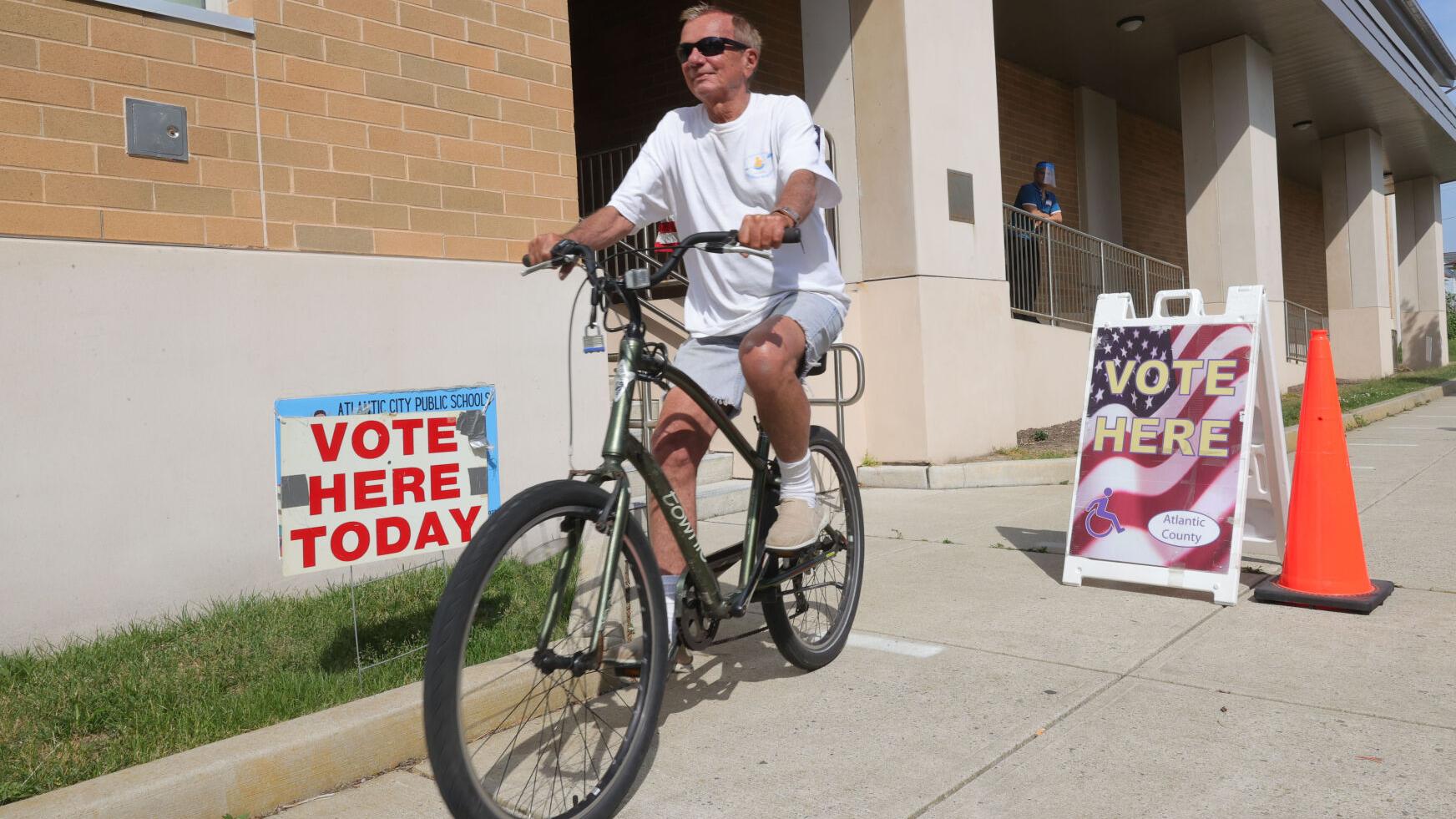 Primary 'a breeze,' now clerks to gear up for early voting in fall