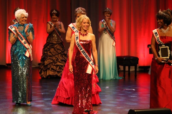 MISS SENIOR AMERICA