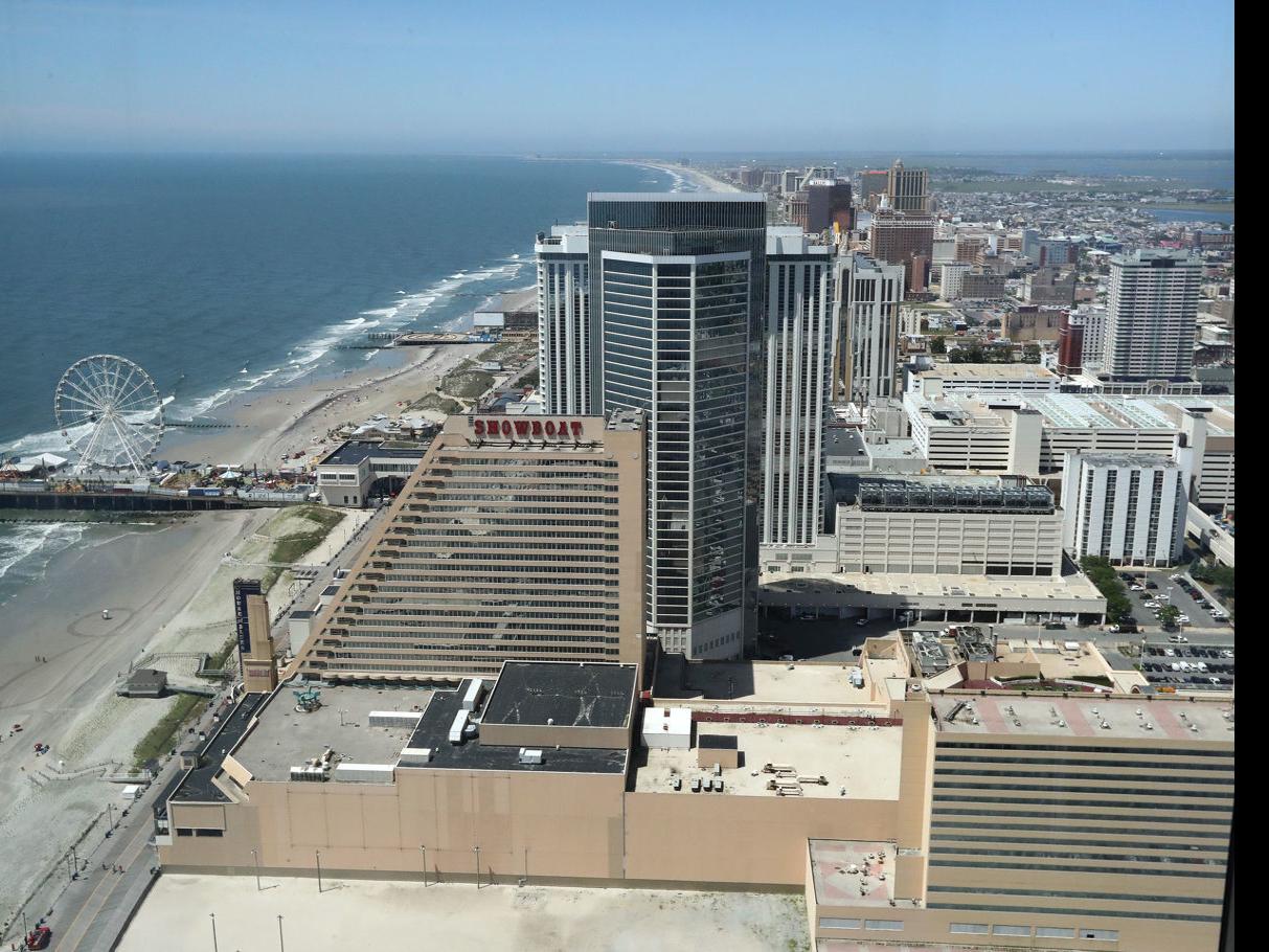In Atlantic City Casinos Shed Jobs As Summer Wanes Casinos Tourism Pressofatlanticcity Com