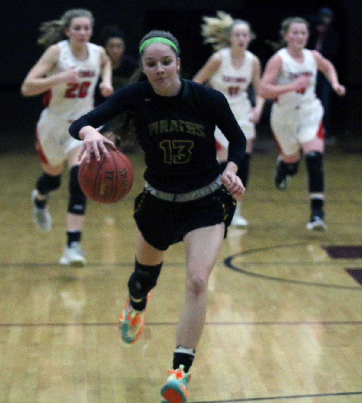 Basketball Park Center Duo Too Much For Cougars In 68 52 Section