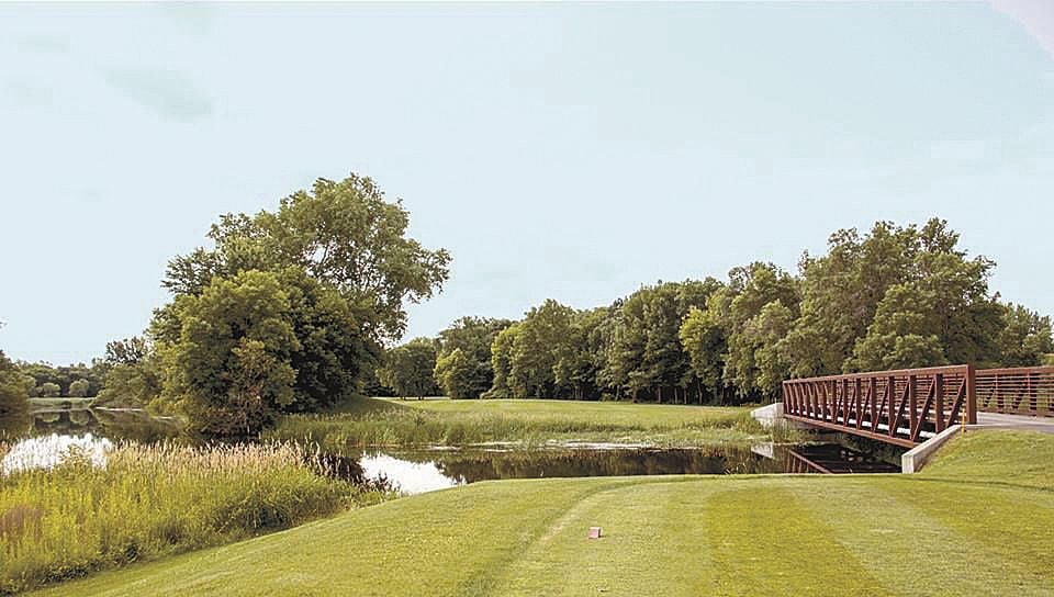 Chomonix Golf Course, Lino Lakes, Minnesota Golf course information