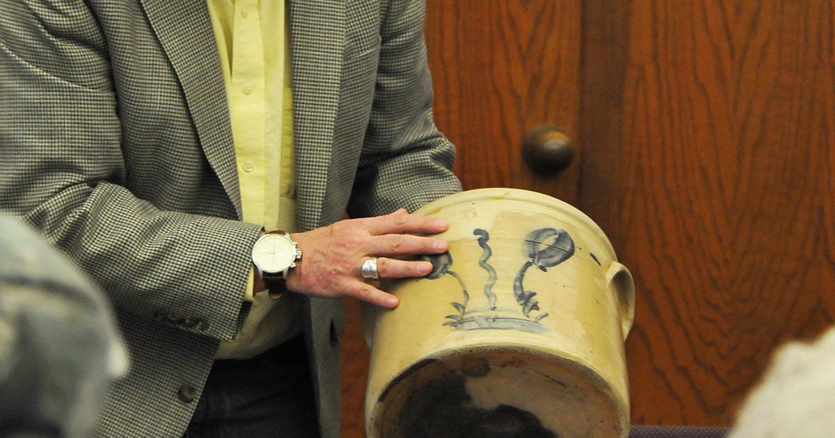 Antique appraisal event returns to Hardwood Creek Library Forest Lake
