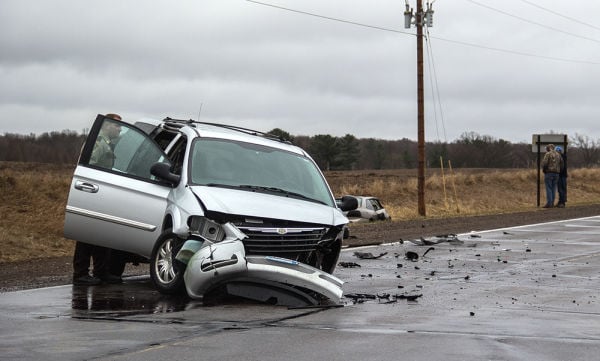 UPDATE: One Injured In 2-car Accident In Mora | News | Presspubs.com