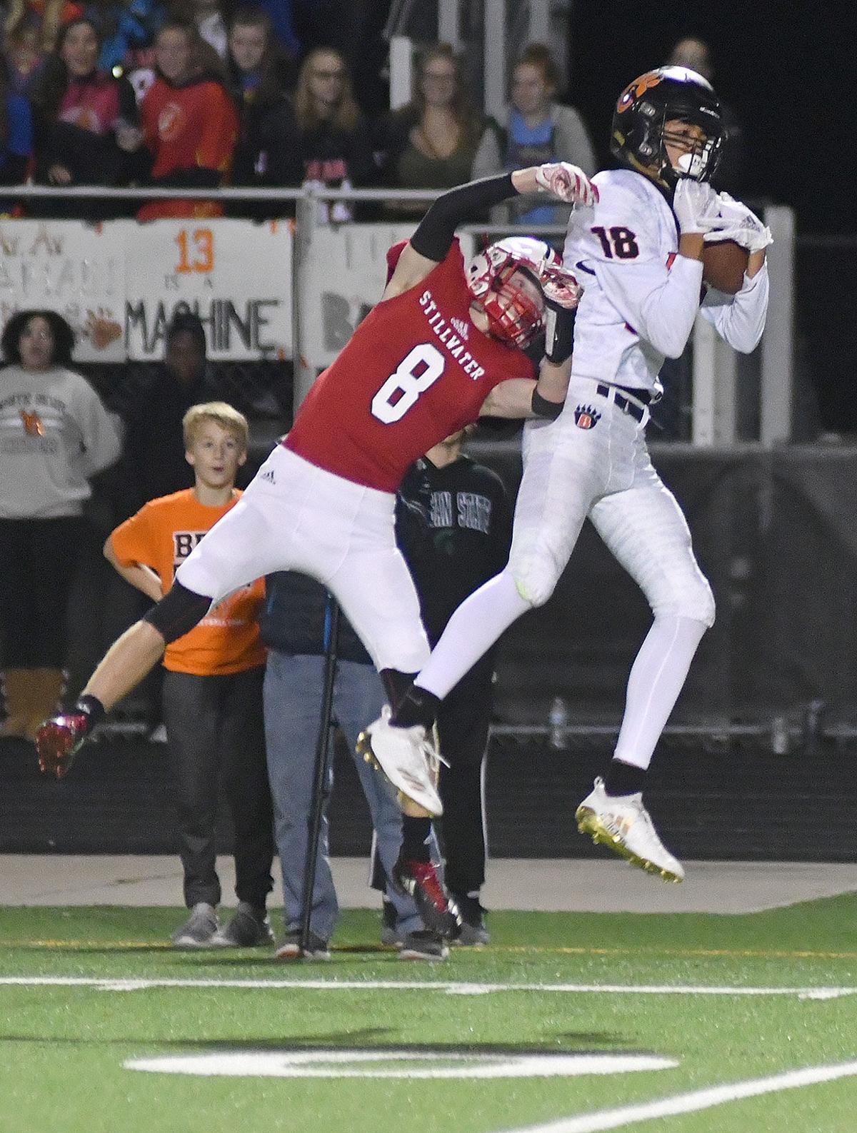Football Bears Four Td Burst Leads To 37 21 Win At Stillwater