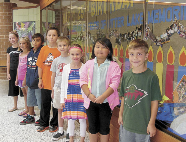 Otter Lake Elementary celebrates 25th anniversary in big fashion | News ...