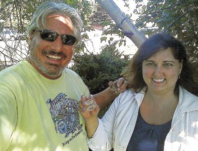 Veteran Hunters Find Manitou Days Medallion News Presspubs Com