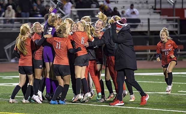 Girls Soccer: Cougars Edge Wayzata 1-0 In Shootout, Advance To State ...