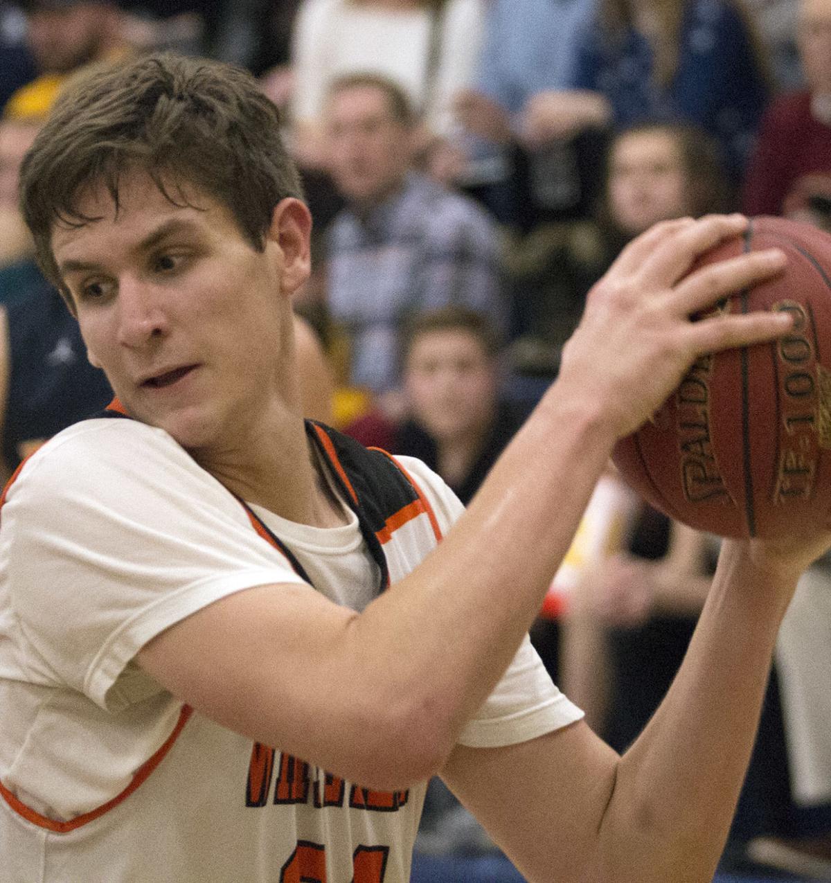 Basketball In Duel Of Unbeaten White Bear Boys Nip Mahtomedi 77