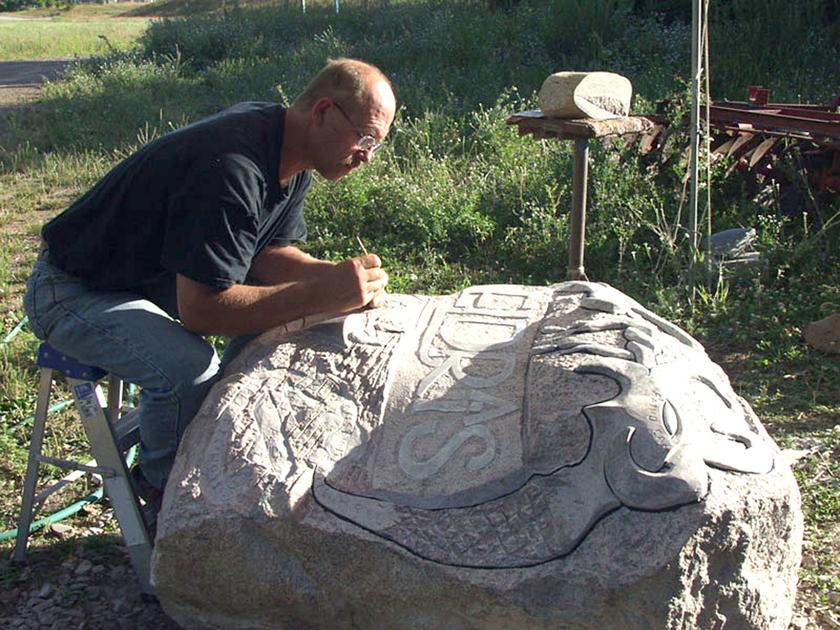 Local metal sculptor helps art grow News