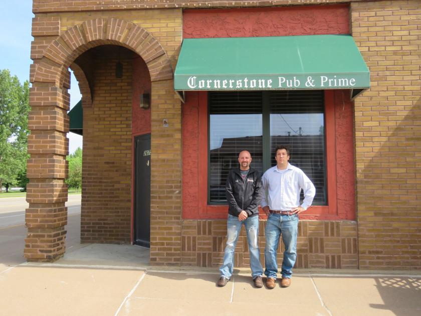 Cornerstone Pub Celebrates Grand Re Opening Forest Lake Presspubs Com