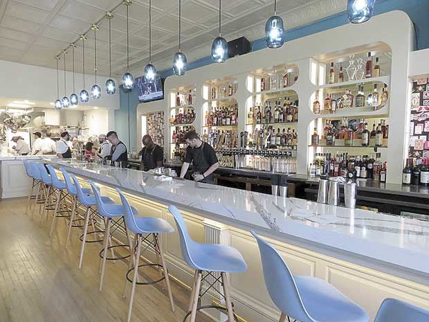 New oyster bar brings a touch of the coast to river town | News