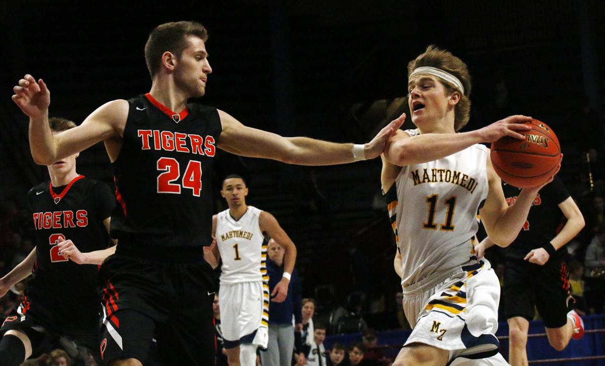 Basketball Zephyrs Fall To Princeton 68 63 At State Local