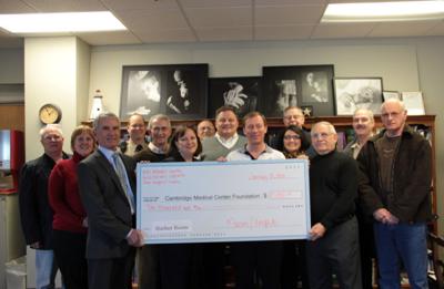 Masons, Knights donate $10,000 to Harbor Room