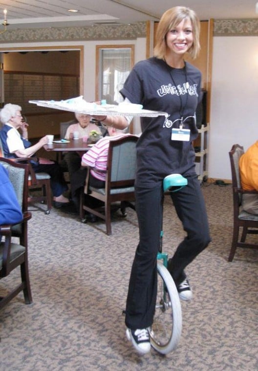 Unicycle Central Riding the Giraffe News