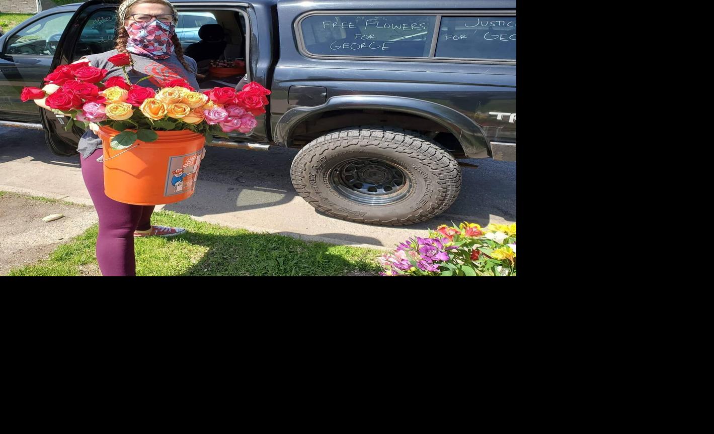 Floral Shop Donates 10k Worth Of Flowers To Floyd Memorial News Presspubs Com