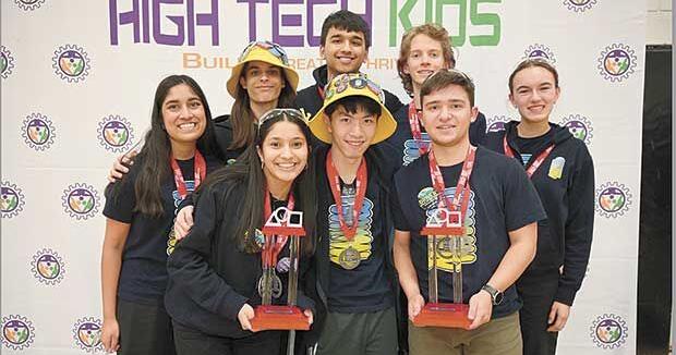 Robotics team returning to world championships
