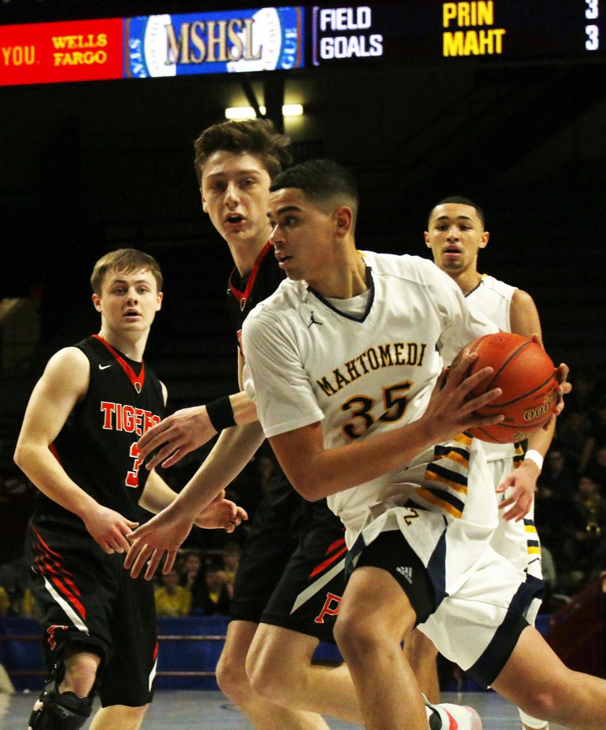 Basketball Zephyrs Fall To Princeton 68 63 At State Local