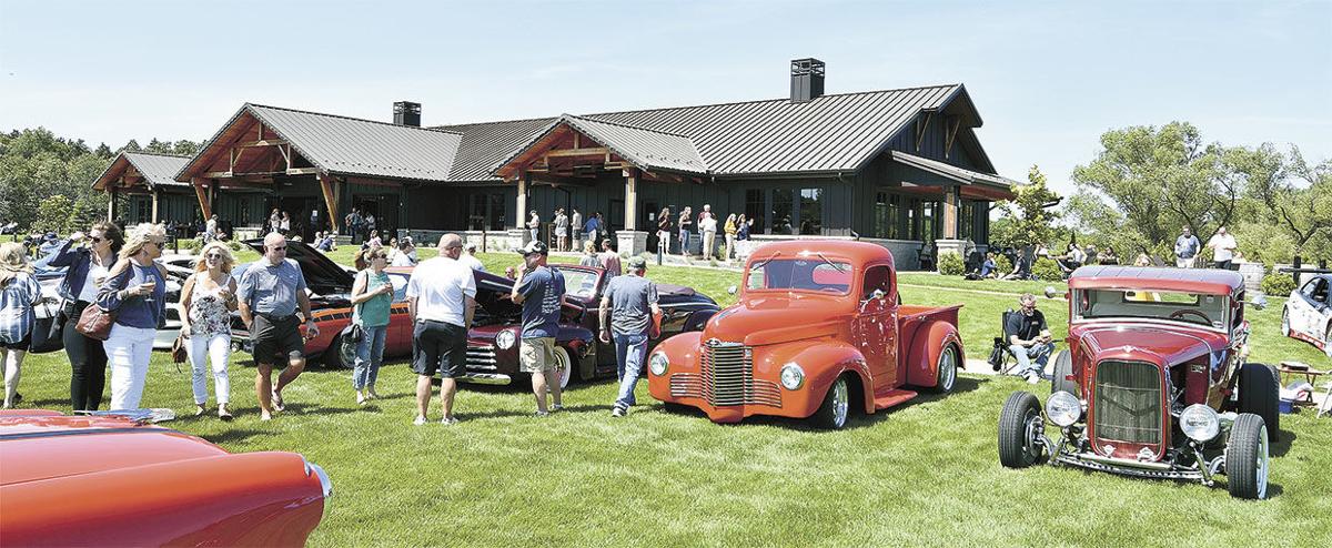 Classic Car Show at 7 Vines Vineyard