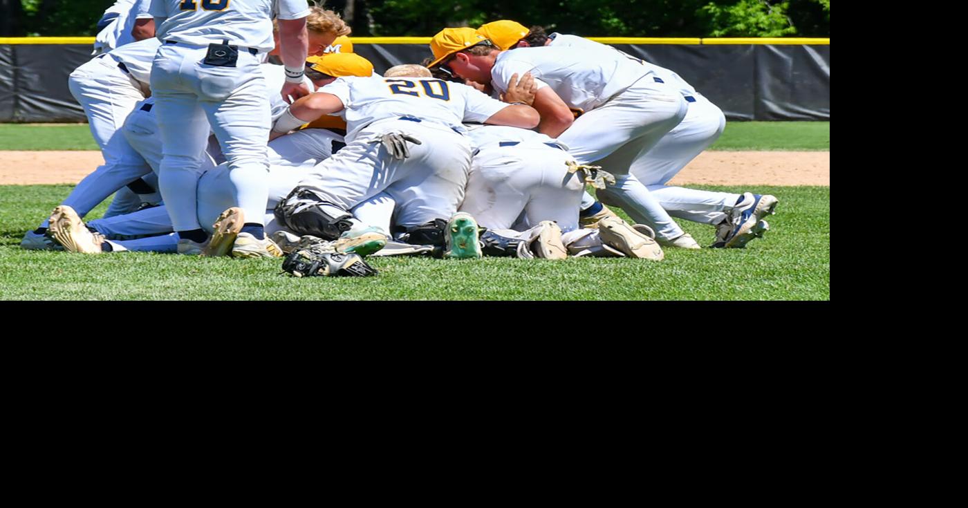 Mahtomedi clips Mankato West,  will face Totino-Grace for state title
