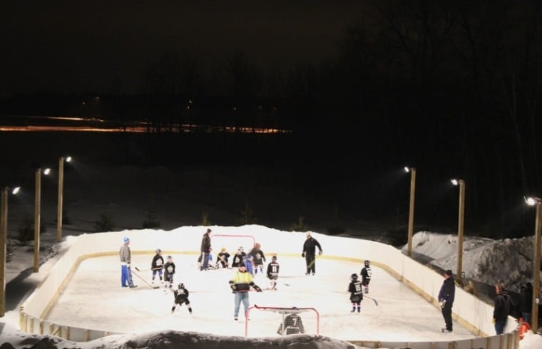 Homemade Ice Rink Wins Contest Presspubs Com