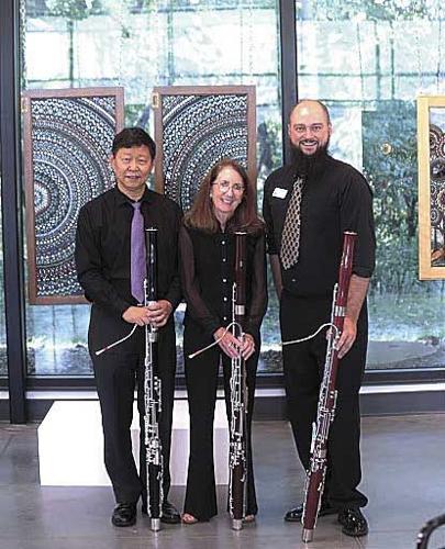 Lakeshore Players to host evening of Chinese music
