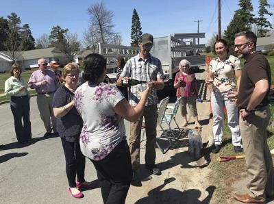Lake Forest Senior Living Community Expands Local News Pressrepublican Com