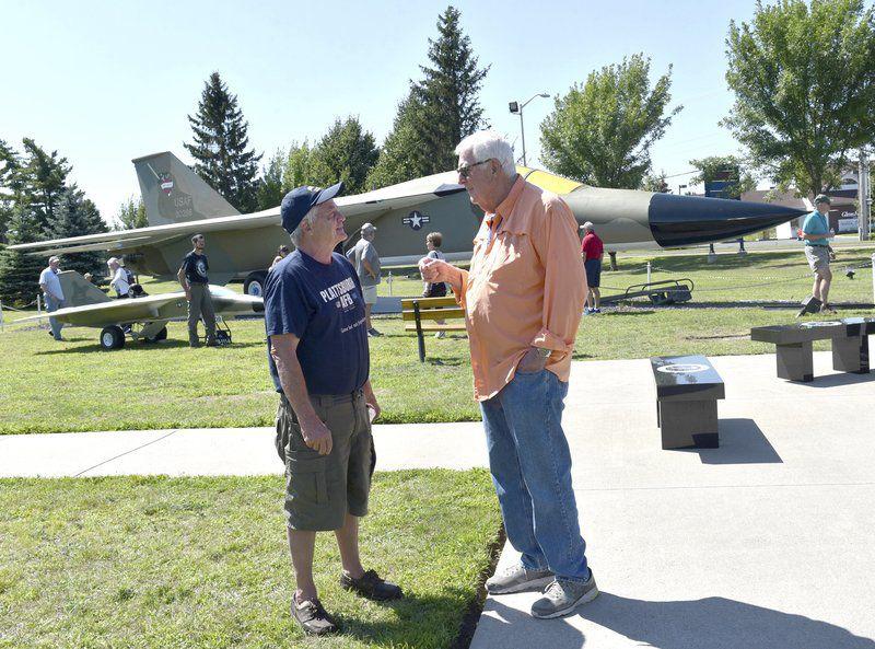 f 111 s
