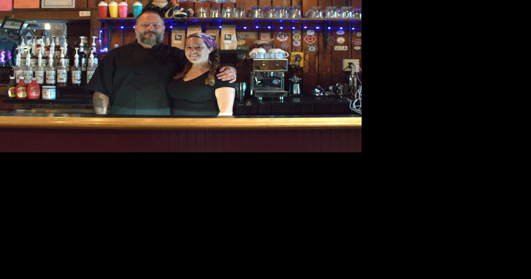 Platts' Burger opens in Plattsburgh News