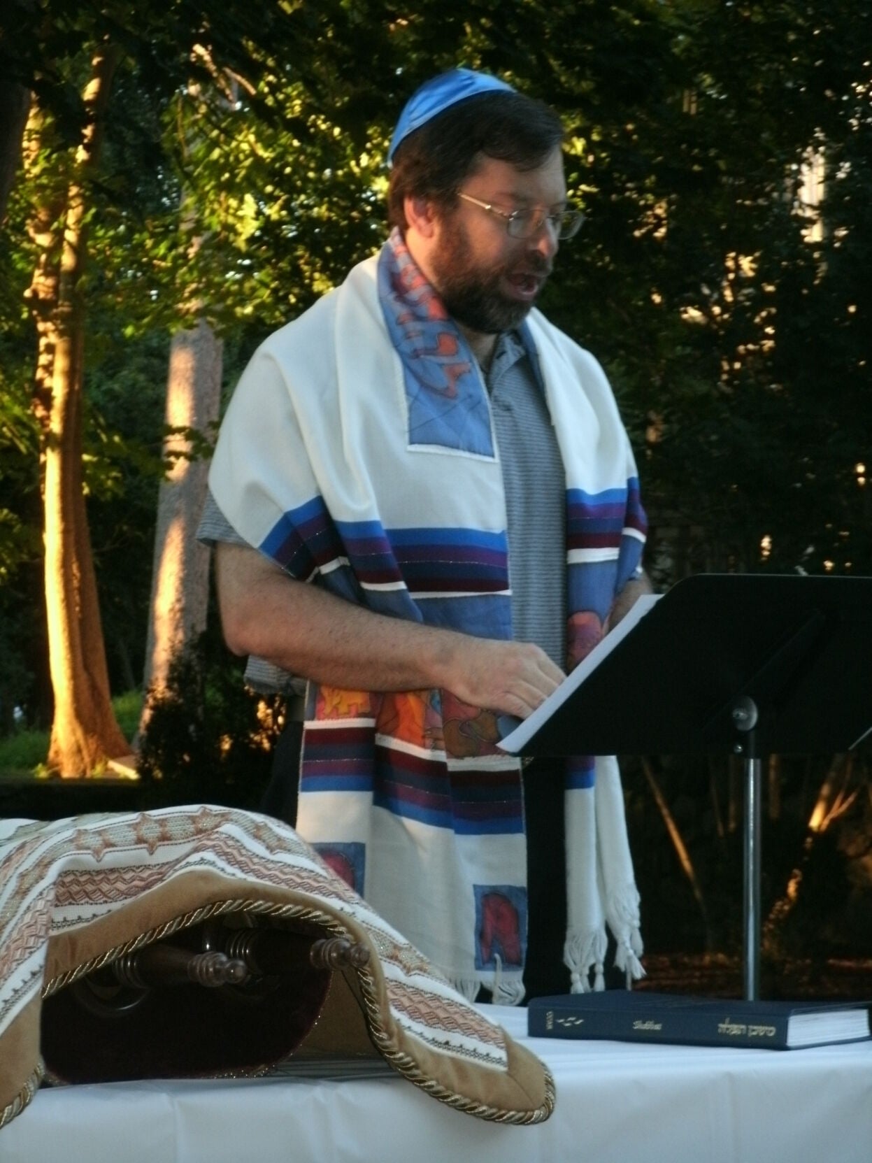 Maryland cantorial soloist travels to NC for High Holy Days
