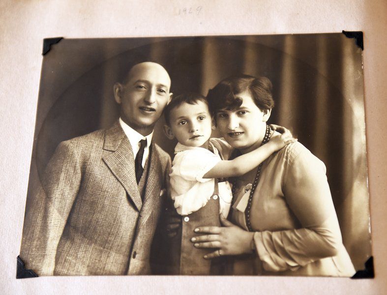 Return to Auschwitz: Prelude to death