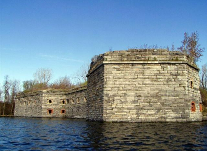 Fort Blunder: When The US Built A Fortress On The Wrong Side Of