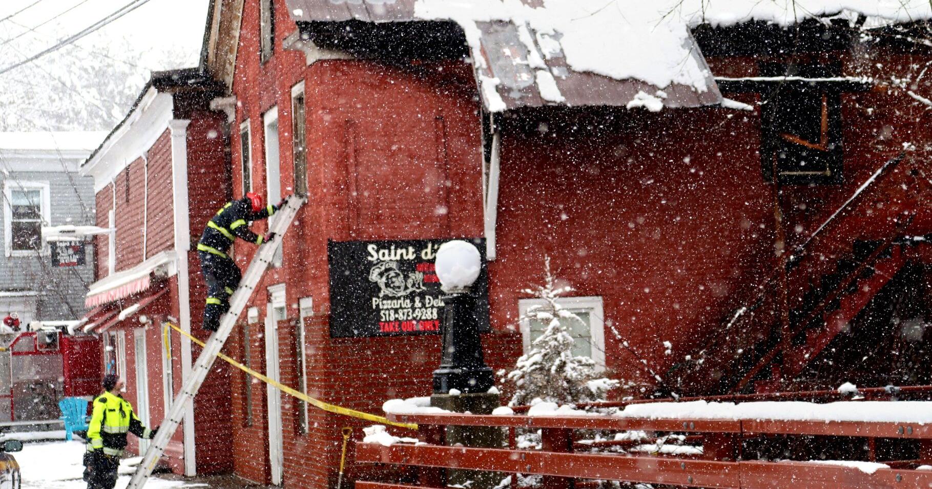 Elizabethtown fire leaves three homeless, damages pizzeria - Vimarsana News