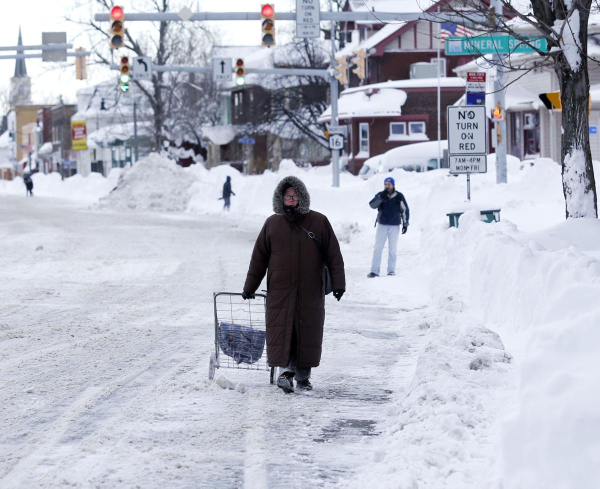 Roofs collapse under Buffalo snow News