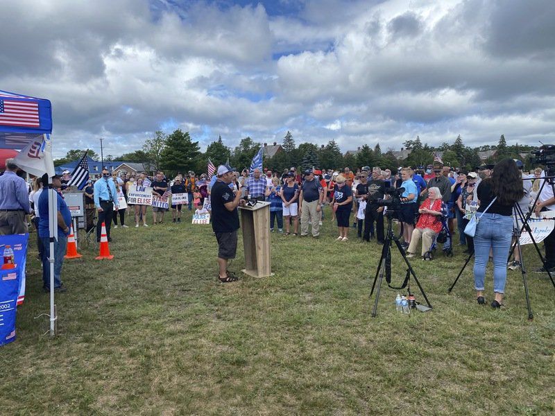 Back the Blue rally supports law enforcement